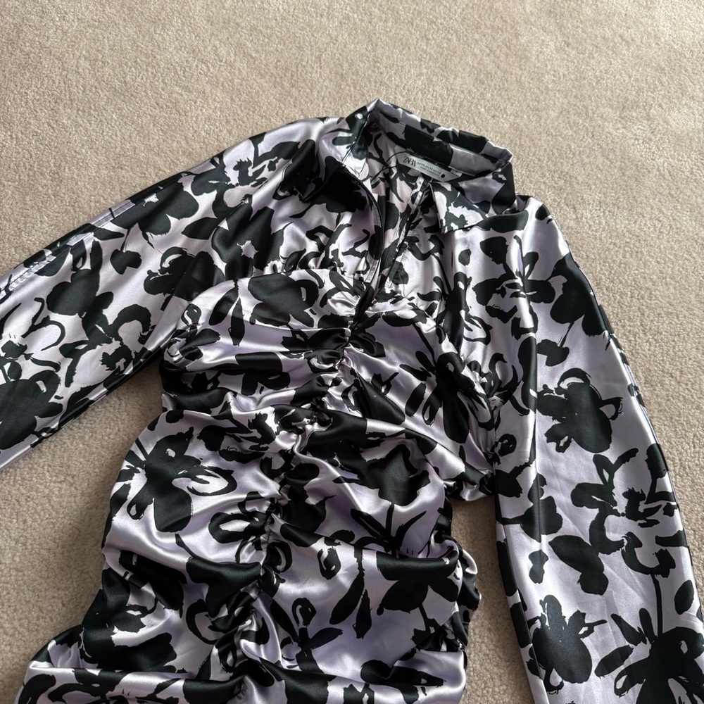 Zara Floral Silk Patterned Ruched Long Sleeve Dress XS